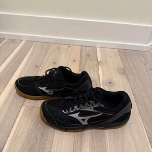 Mizuno black volleyball shoes, Size US 8.5 #volleyball #athletic